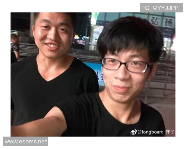 与李敏畅聊街舞旅程与梦想追逐的精彩瞬间